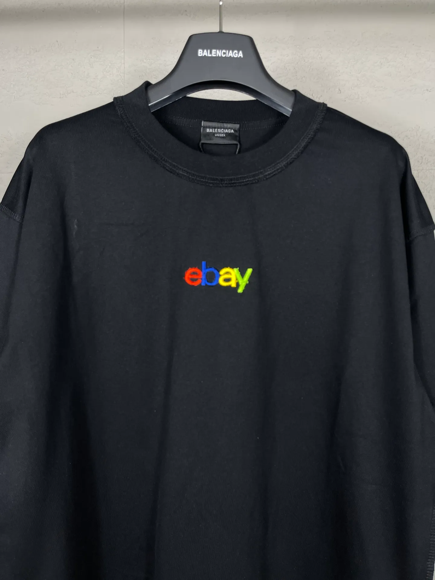【 . Quality】BALENCI*GA/ #2024New Arrivalebay T ， . ， ‼️ ， ， 。#2024 ZP 、 260 ， . ， 。 。Classic LOGO 。 ， 。 , OS . Same Style ：BL 223363 ：Black.Light Gray Size：XS L